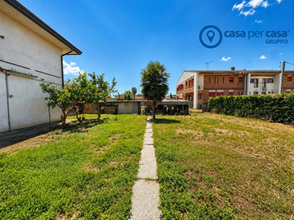 casa indipendente in vendita ad Ariano nel Polesine