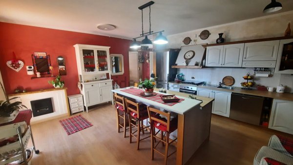 casa indipendente in vendita ad Arquà Polesine