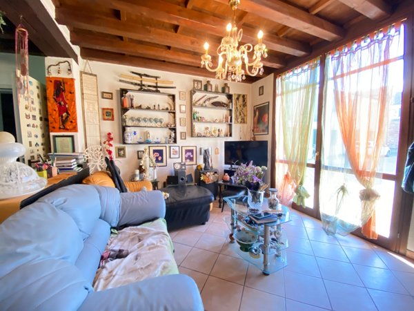 casa indipendente in vendita ad Arquà Polesine