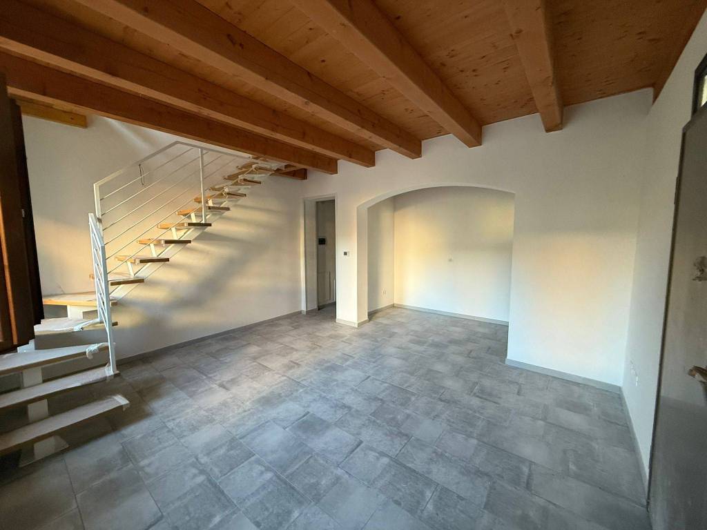 casa indipendente in vendita ad Arquà Polesine