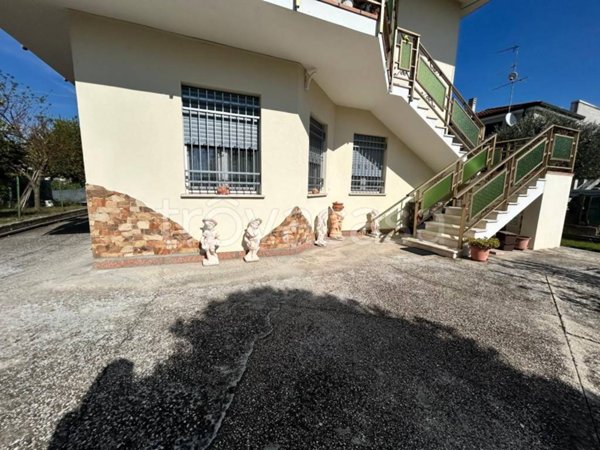 appartamento in vendita ad Arquà Polesine