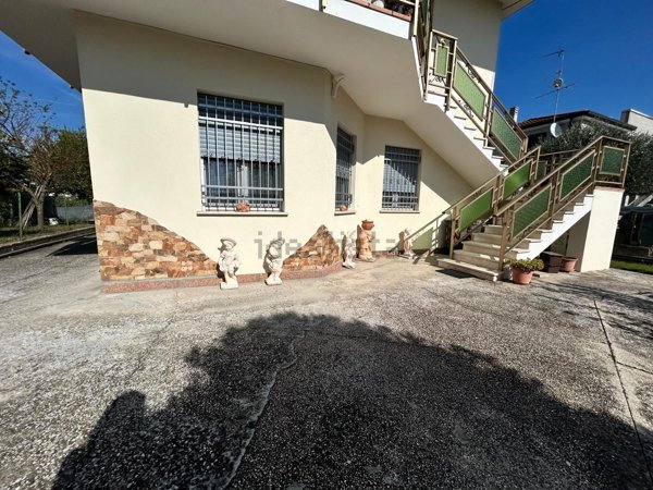 appartamento in vendita ad Arquà Polesine