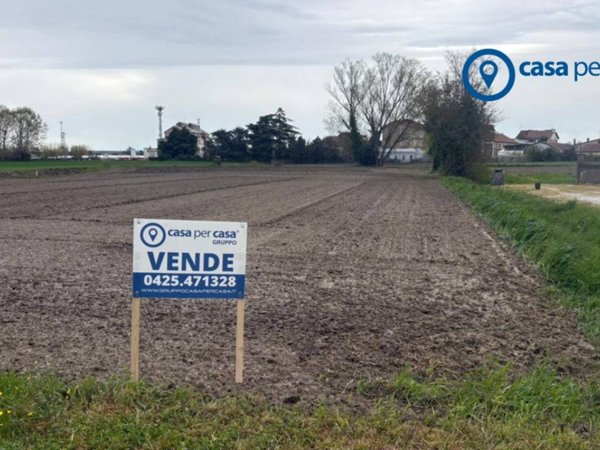 terreno agricolo in vendita ad Arquà Polesine in zona Valmolin