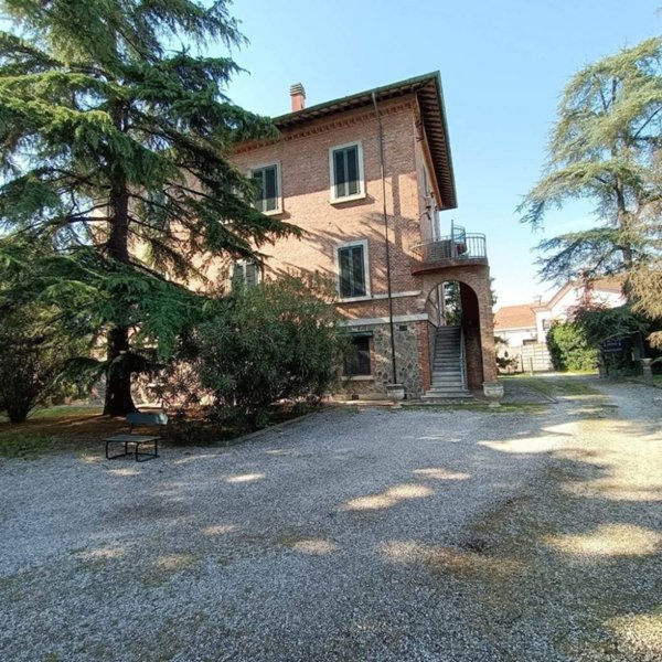 casa indipendente in vendita ad Arquà Polesine