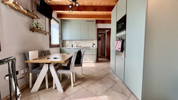 appartamento in vendita ad Arquà Polesine in zona Valmolin