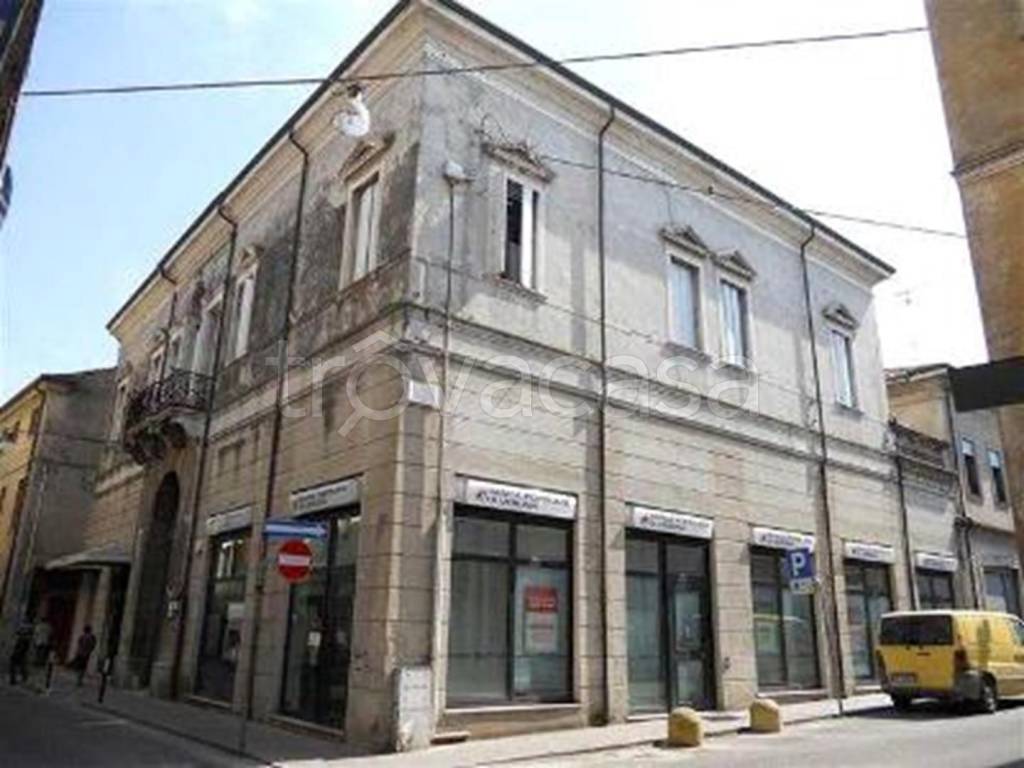ufficio in vendita a Badia Polesine