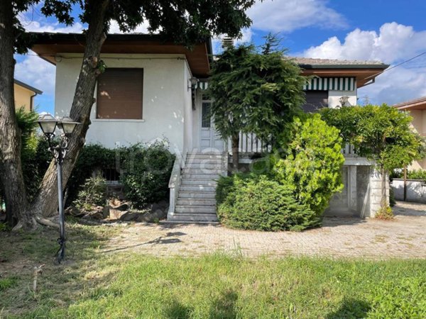 casa indipendente in vendita a Badia Polesine