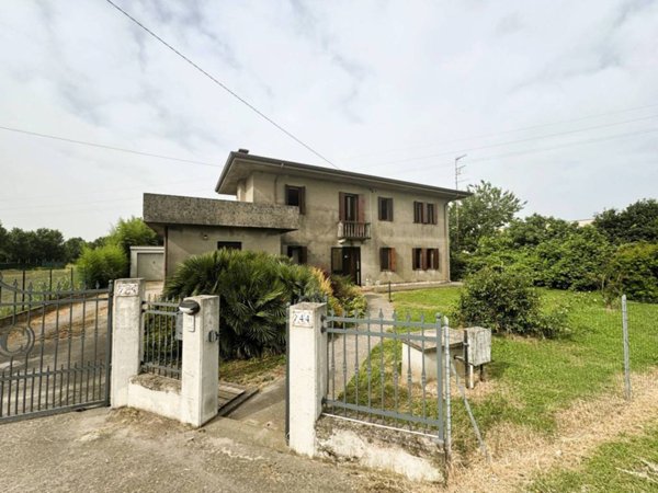 casa indipendente in vendita a Badia Polesine
