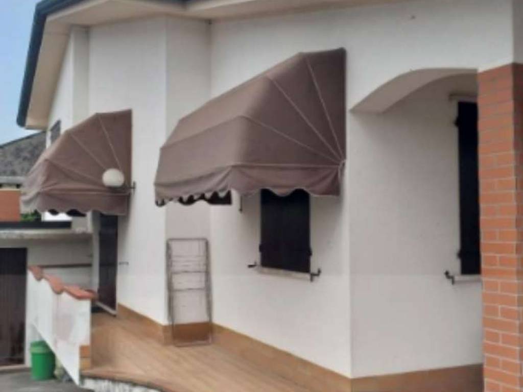 casa indipendente in vendita a Badia Polesine