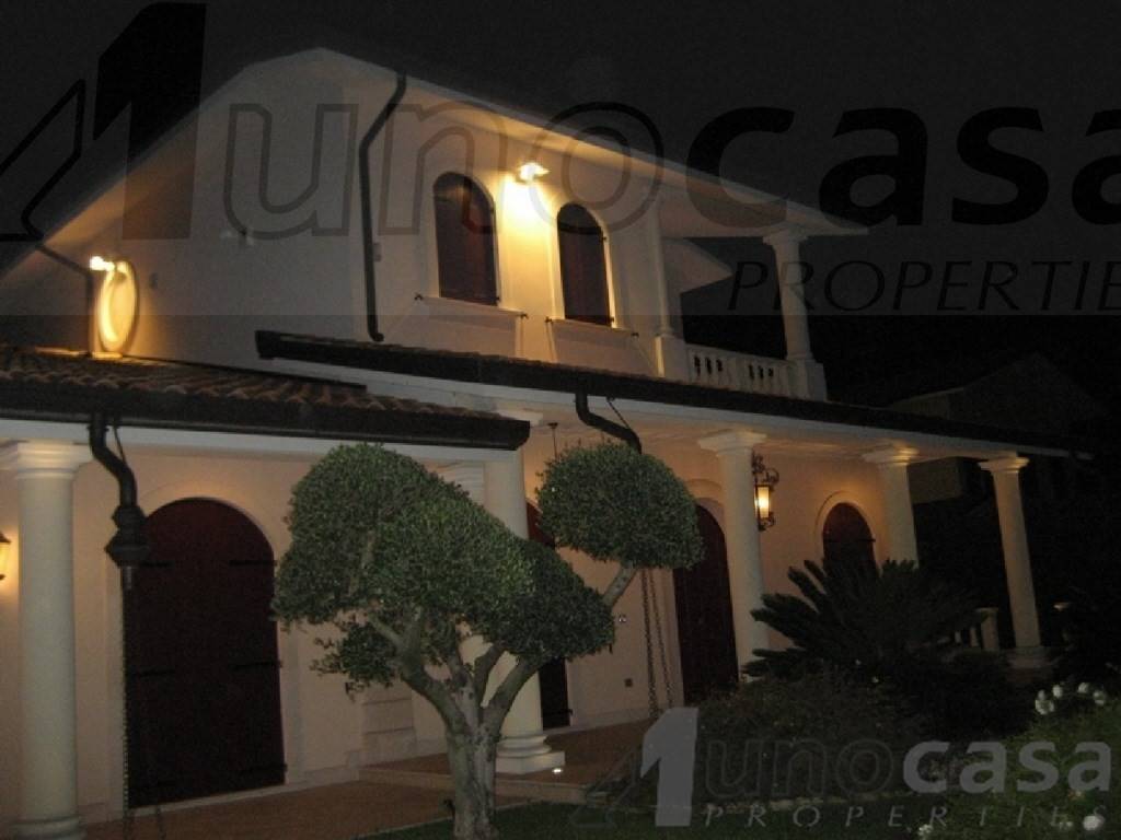 casa indipendente in vendita a Badia Polesine