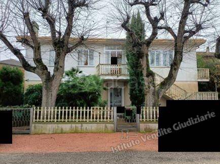 terreno edificabile in vendita a Badia Polesine