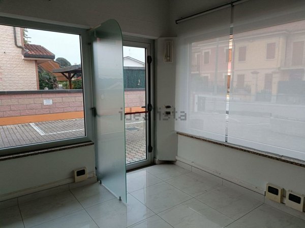 negozio in vendita a Badia Polesine