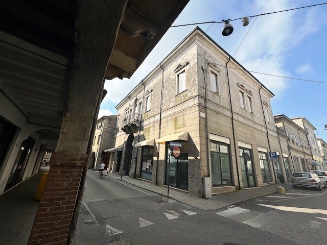 ufficio in vendita a Badia Polesine
