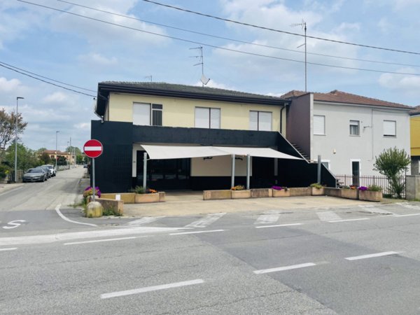 negozio in vendita a Badia Polesine