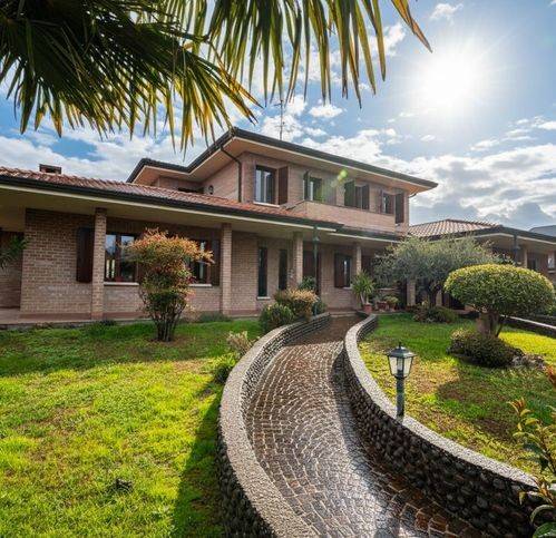 casa indipendente in vendita a Badia Polesine