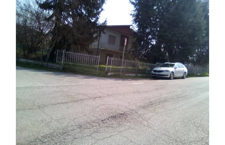 casa indipendente in vendita a Badia Polesine in zona Salvaterra