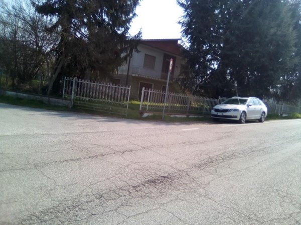 casa indipendente in vendita a Badia Polesine in zona Salvaterra