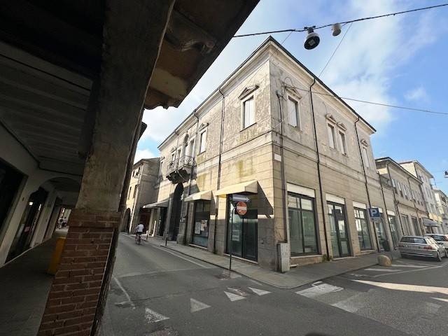 ufficio in vendita a Badia Polesine