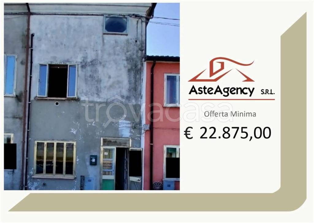 appartamento in vendita a Badia Polesine in zona Salvaterra