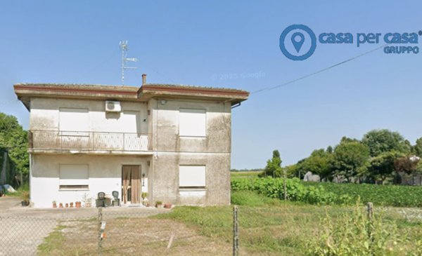 casa indipendente in vendita a Badia Polesine in zona Villafora