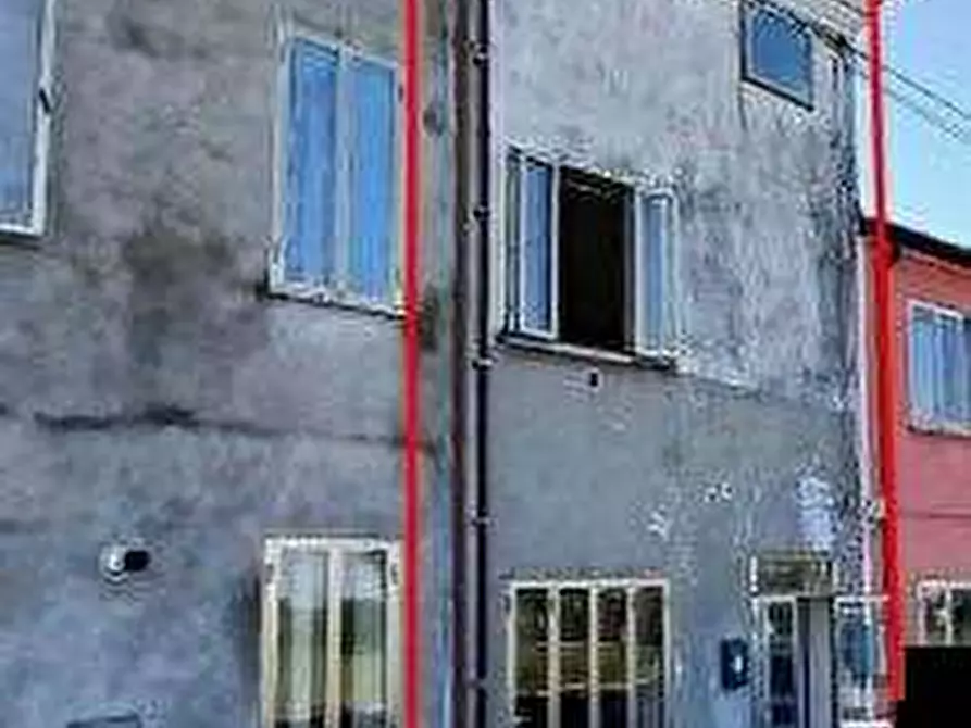 casa indipendente in vendita a Badia Polesine in zona Salvaterra