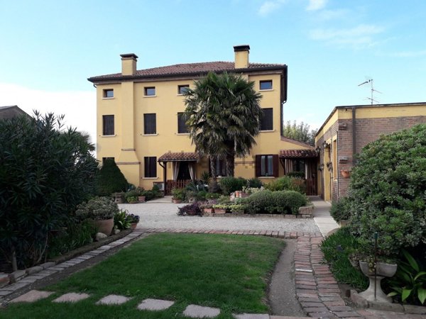casa indipendente in vendita a Badia Polesine