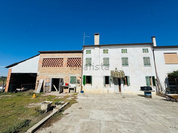 casa indipendente in vendita a Badia Polesine