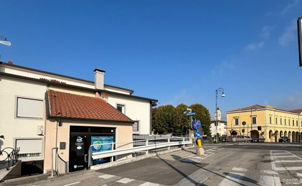 ufficio in vendita a Badia Polesine