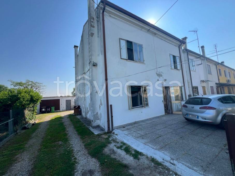 casa indipendente in vendita a Bagnolo di Po