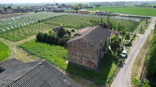 casa indipendente in vendita a Bagnolo di Po