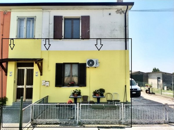 appartamento in vendita a Bagnolo di Po in zona Corà