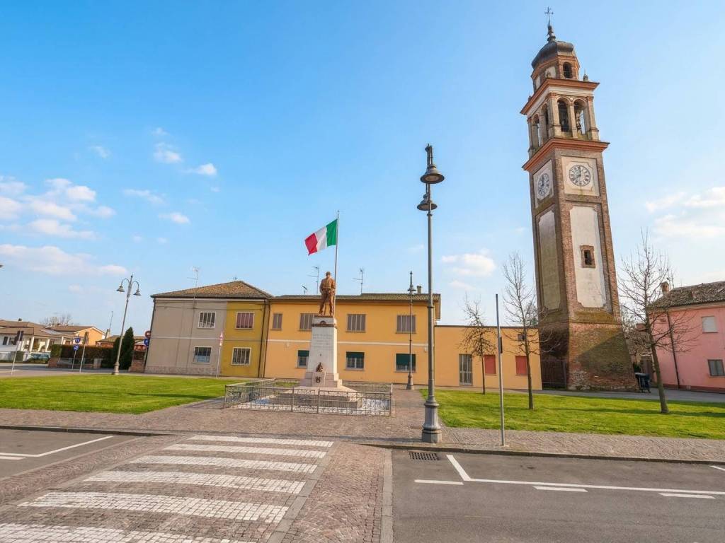 casa indipendente in vendita a Bagnolo di Po