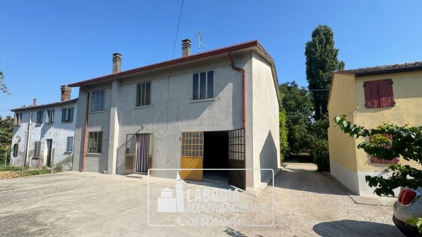 casa indipendente in vendita a Bagnolo di Po