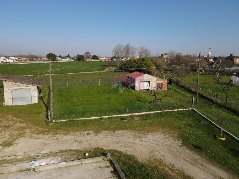 casa indipendente in vendita a Bergantino