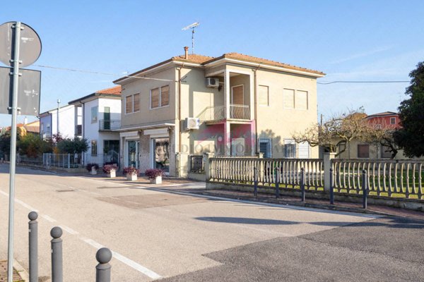 appartamento in vendita a Bergantino