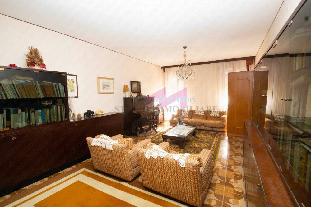 casa indipendente in vendita a Bergantino