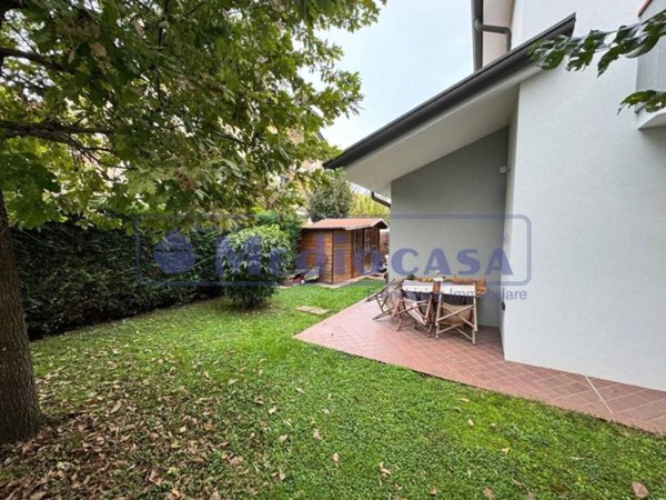 casa indipendente in vendita a Bosaro