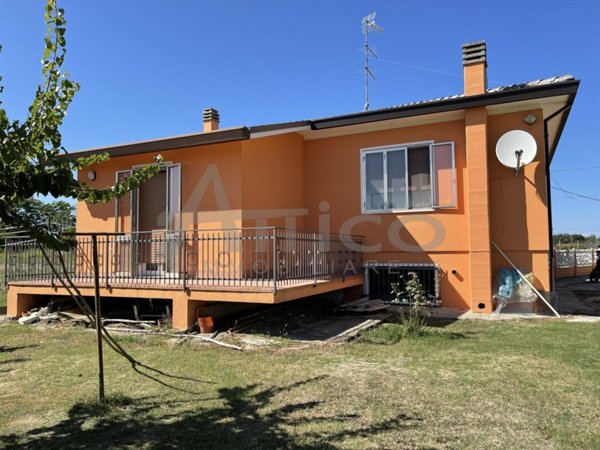 casa indipendente in vendita a Bosaro