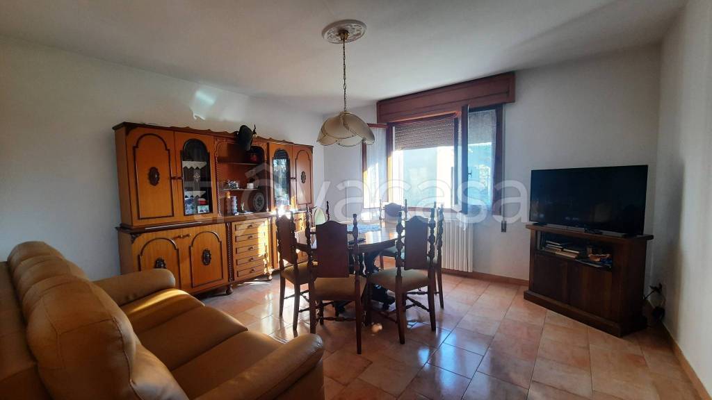 casa indipendente in vendita a Canaro