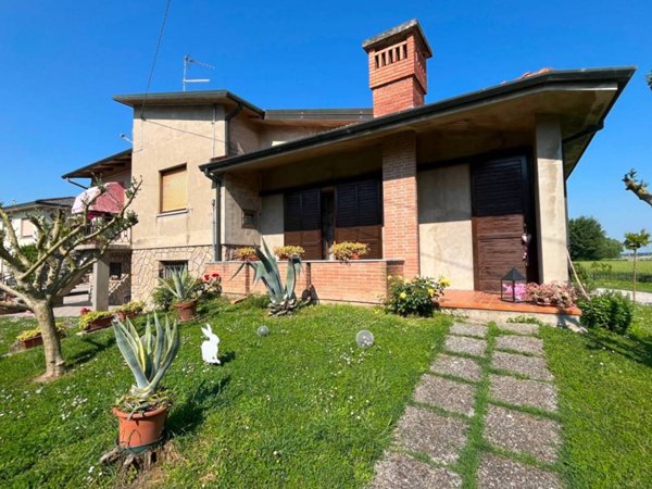 casa indipendente in vendita a Canaro