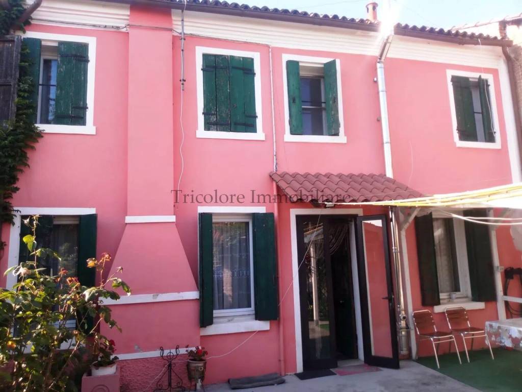 casa indipendente in vendita a Canaro