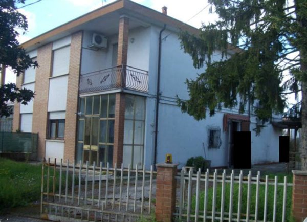 casa indipendente in vendita a Canaro