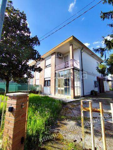 casa indipendente in vendita a Canaro