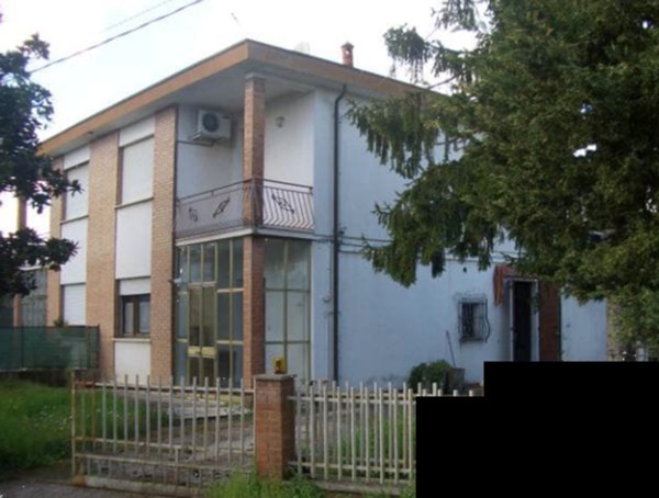 casa indipendente in vendita a Canaro