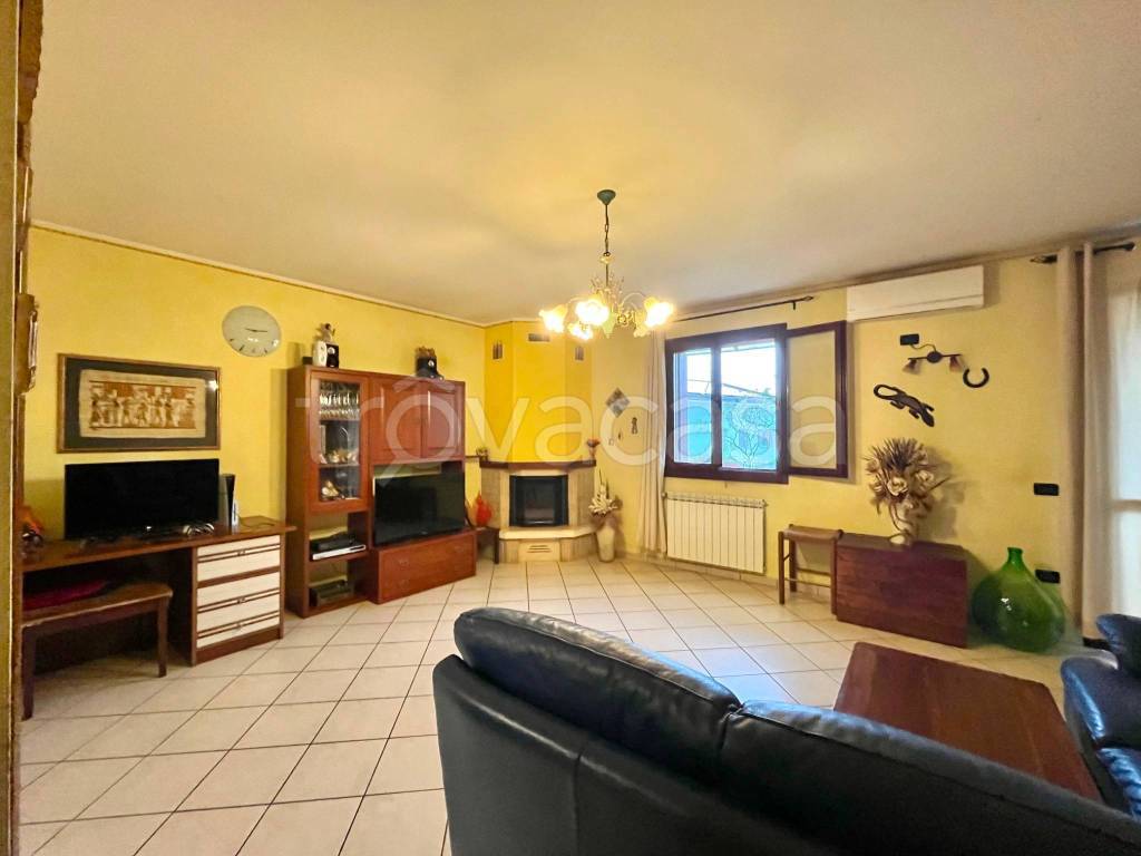 casa indipendente in vendita a Canaro