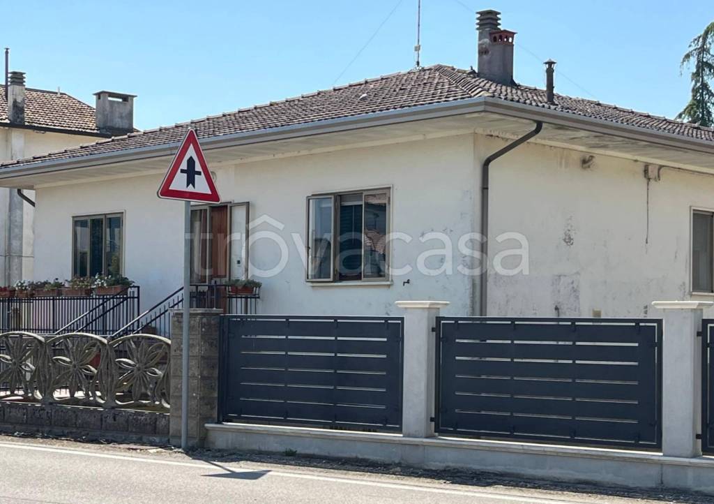 casa indipendente in vendita a Canaro