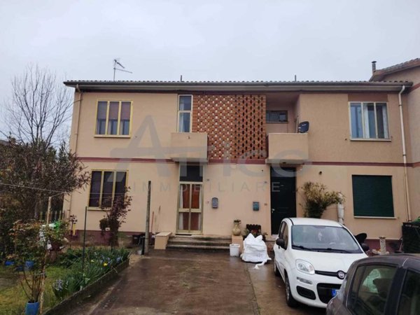 casa indipendente in vendita a Canaro