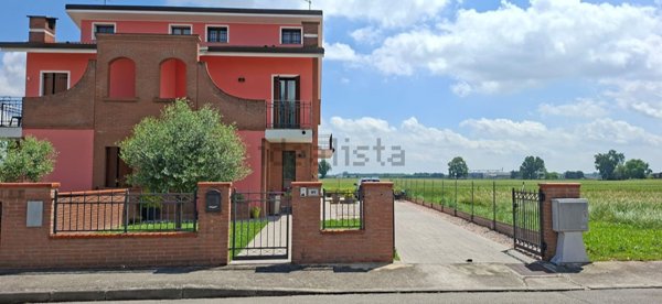 casa indipendente in vendita a Canaro