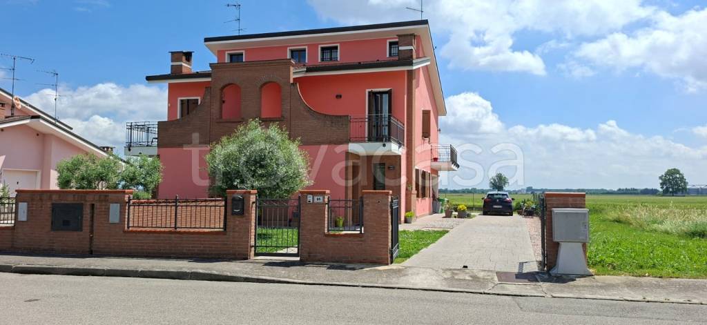 casa indipendente in vendita a Canaro