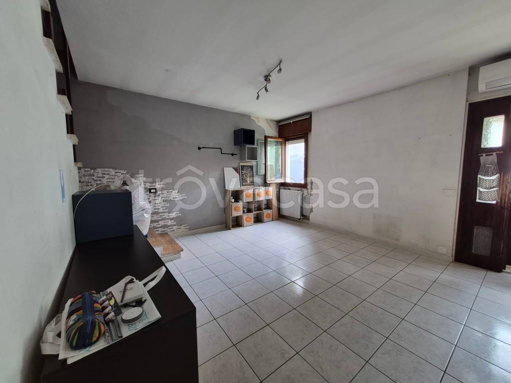 casa indipendente in vendita a Canaro